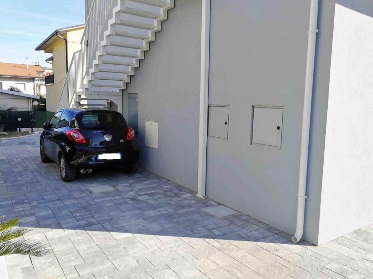 Alcivico3 Bed & Breakfast Civitanova Marche Exterior photo